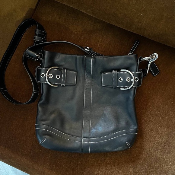 Coach Black Leather Shoulder Bag with Silver Hardware - Picture 4 of 9